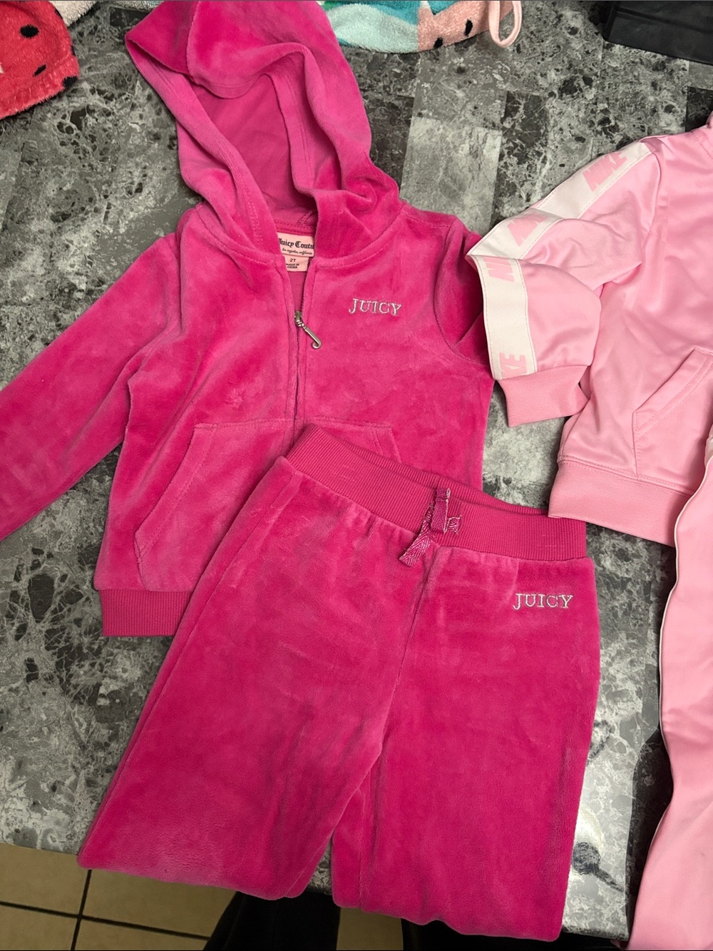 Toddler girls sweatsuits juicy & Nike